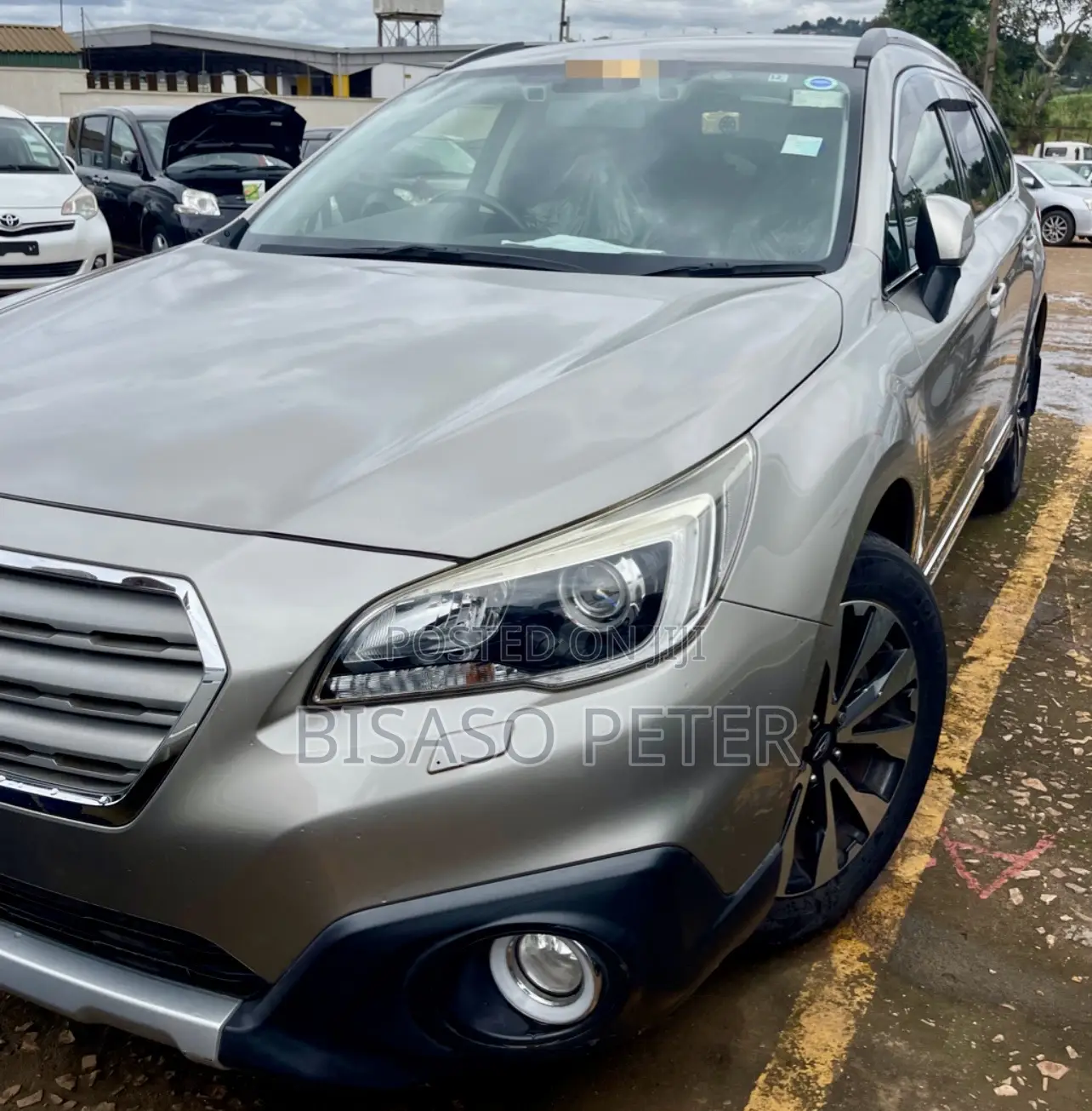Subaru Outback 2014 Gold