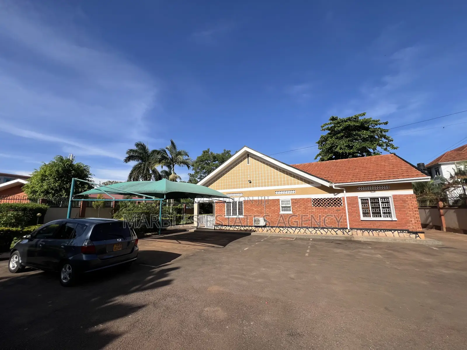 4bdrm Bungalow in Kololo, Central Division for rent