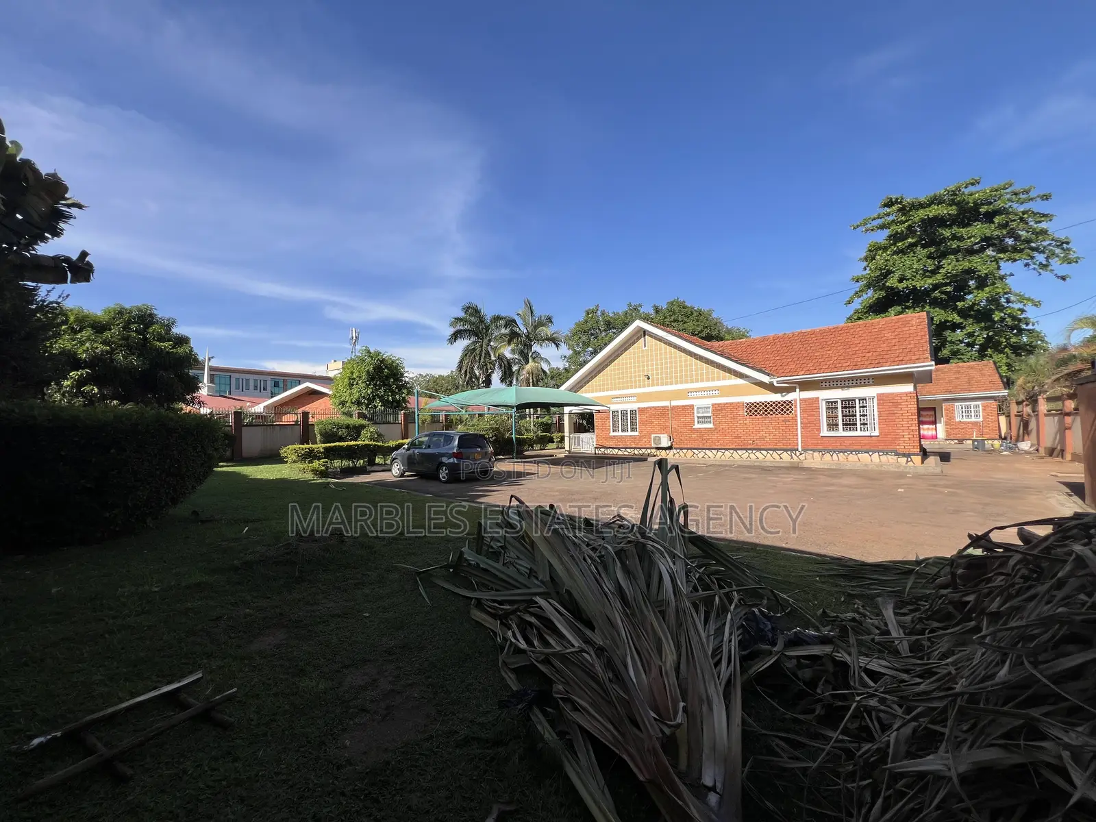 4bdrm Bungalow in Kololo, Central Division for rent
