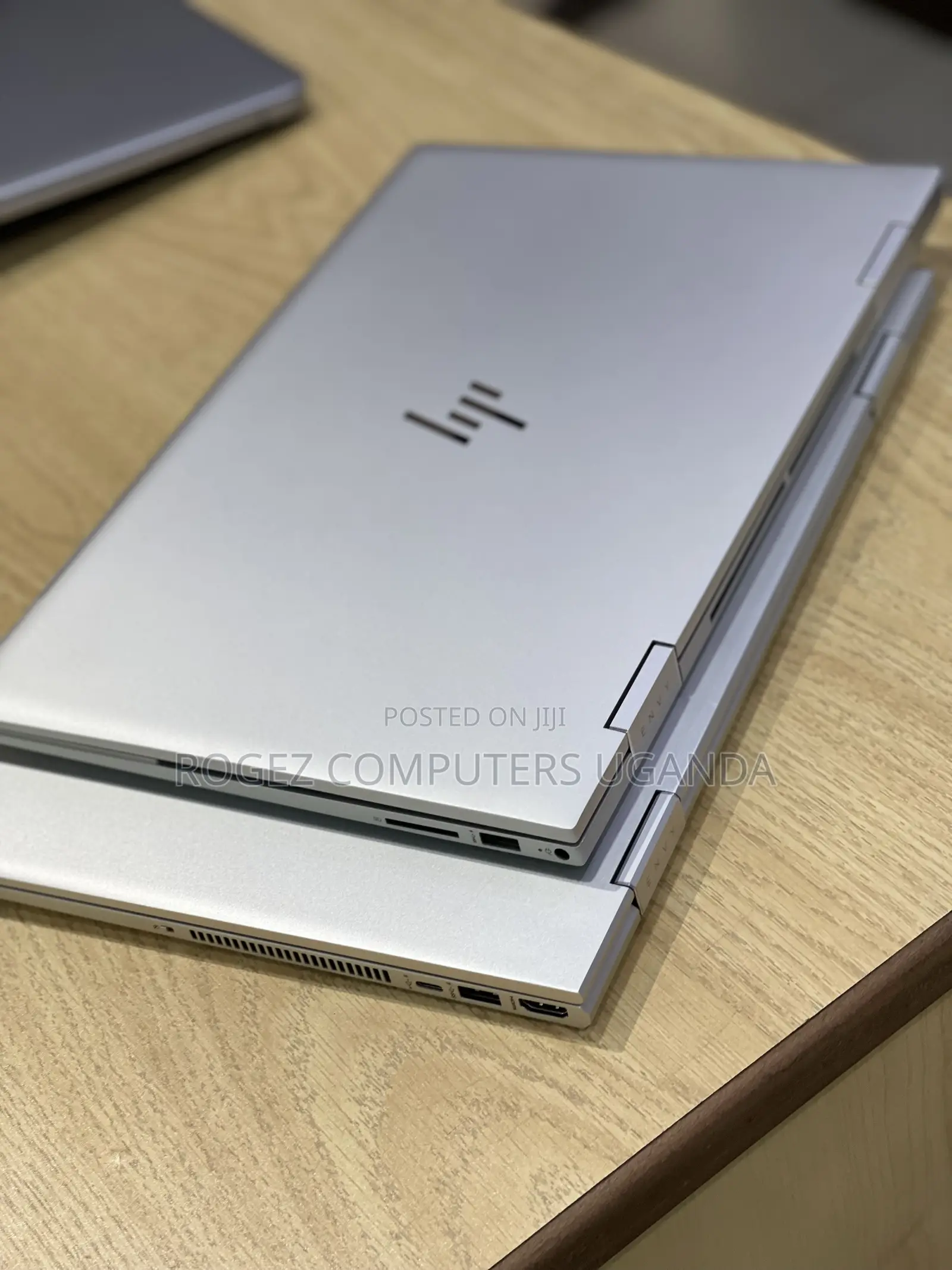 New Laptop HP Envy 15-Ep0xxx 16GB Intel Core I7 SSD 512GB