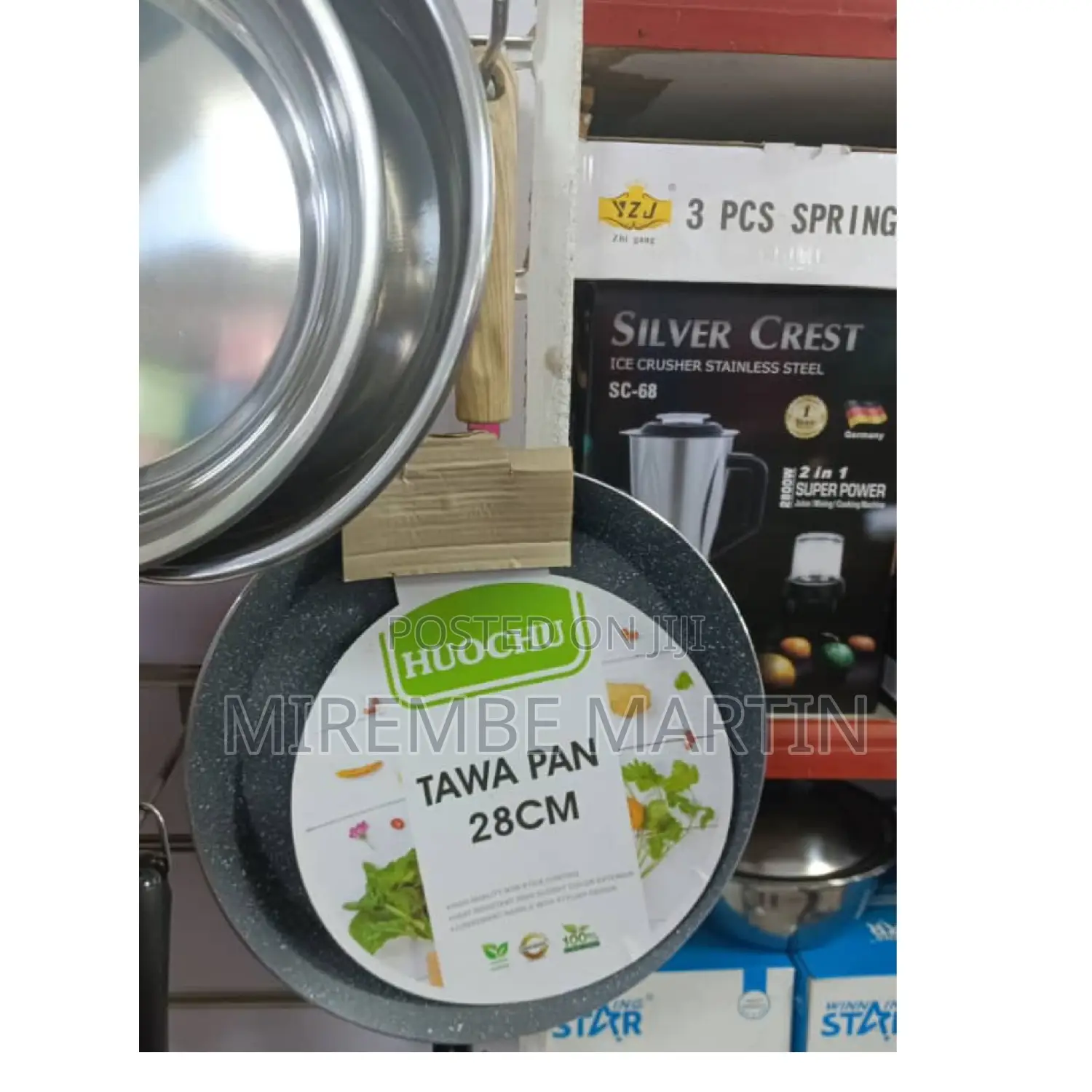 Kitchen Tawa Pan.
