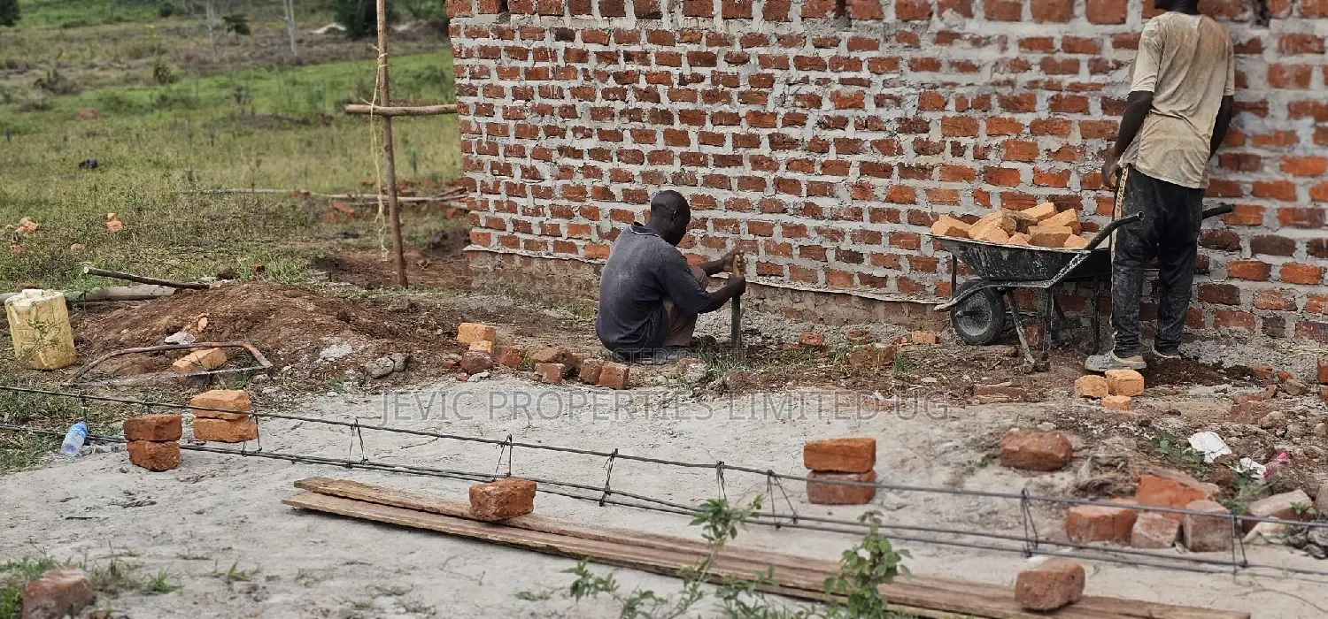 Hope U Want a Developing Estate ,Here Comes Namayumba Tarma