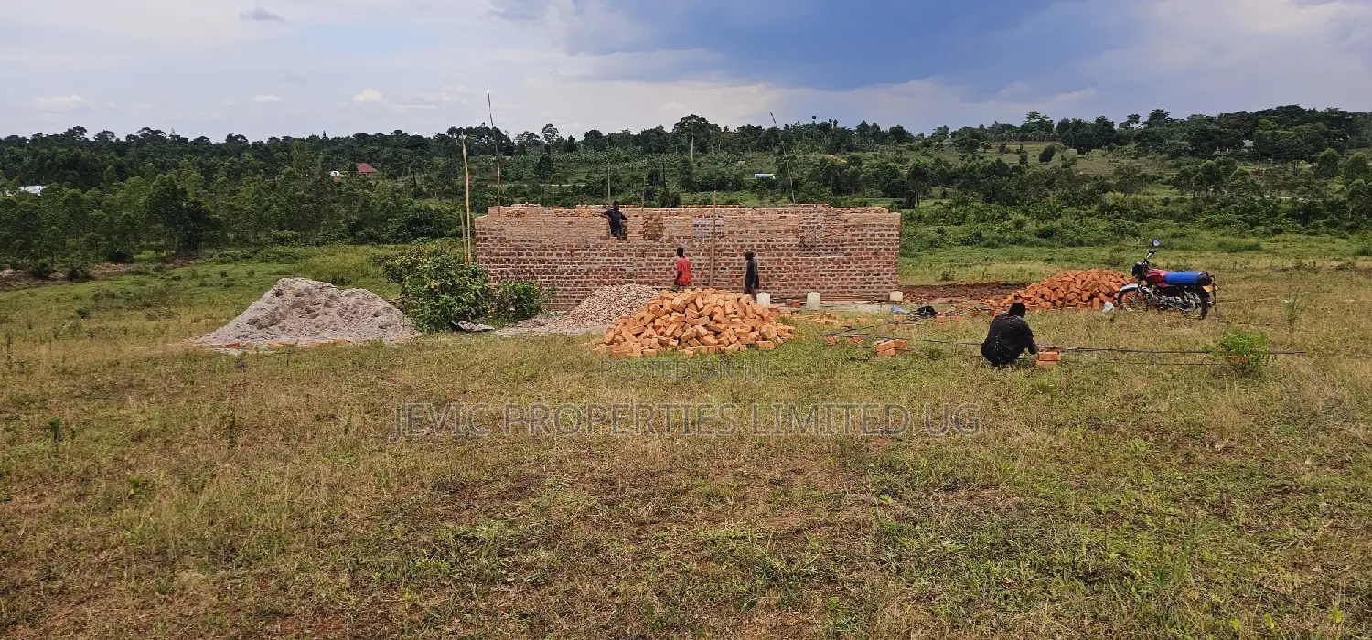 Hope U Want a Developing Estate ,Here Comes Namayumba Tarma