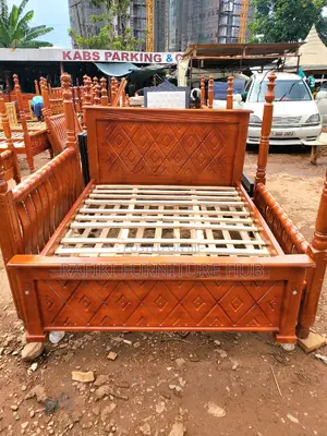 Bed / Home Furniture / 5by6 / Wooden Bed / Best Furniture