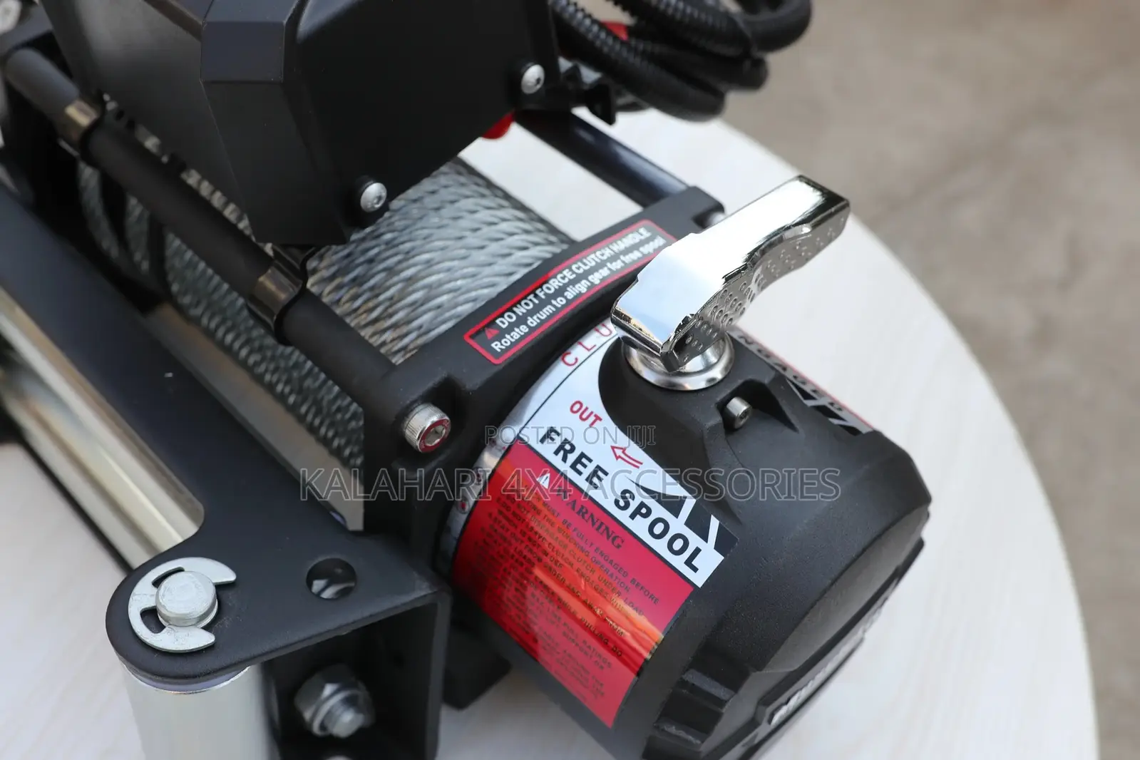 12v Electric Cable Pulling Winch for Vehicles.