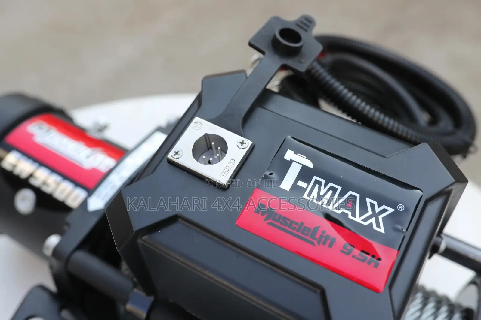 12v Electric Cable Pulling Winch for Vehicles.