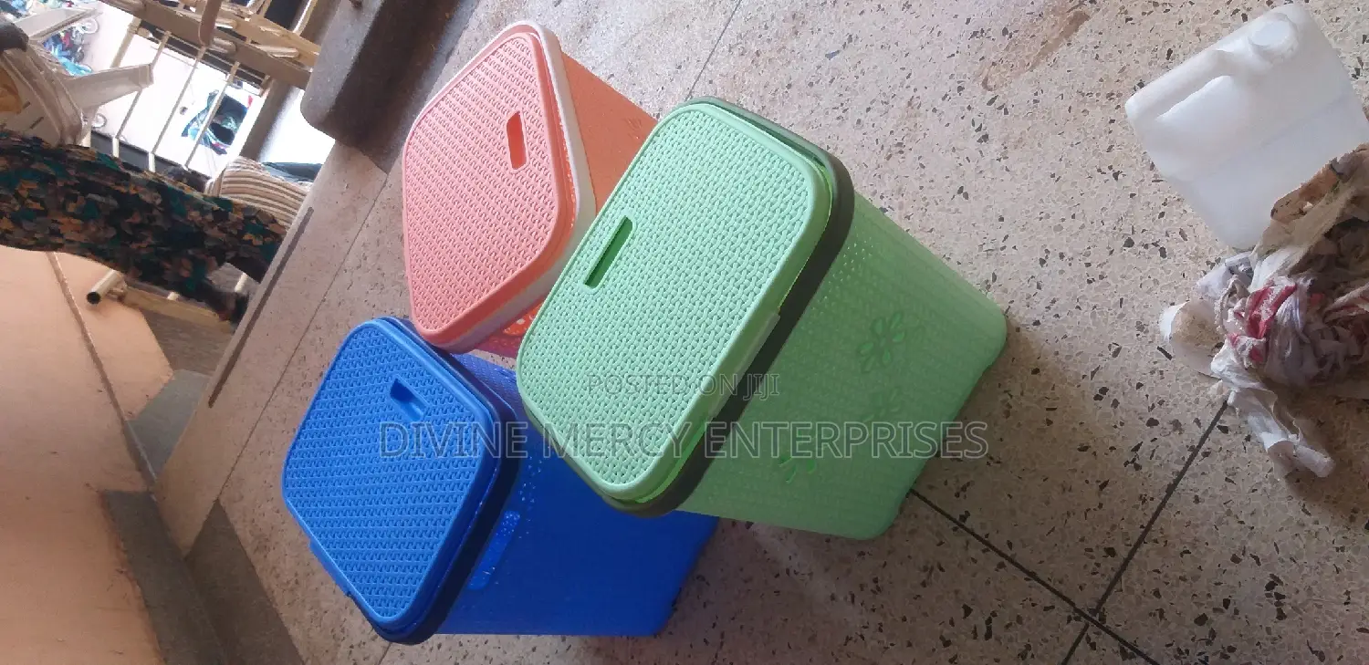 Square Laundry Basket With Lid