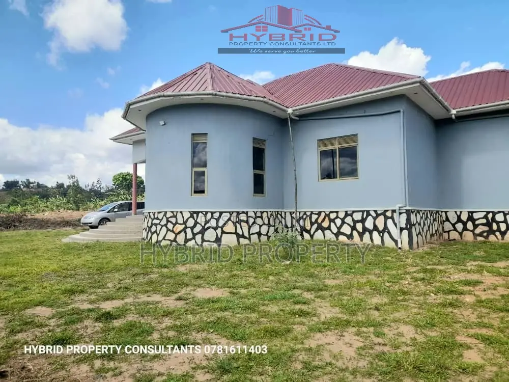 Prime Plots For Sale At Mabombwe~Wakiso Elite Land Estate.
