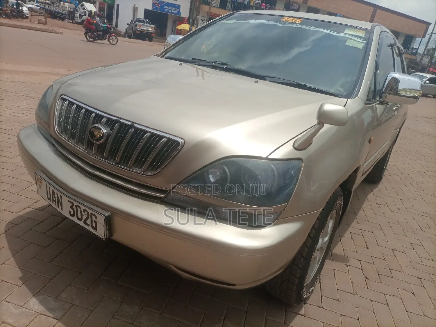 Toyota Harrier 2.2 16V 4WD 1999 Beige