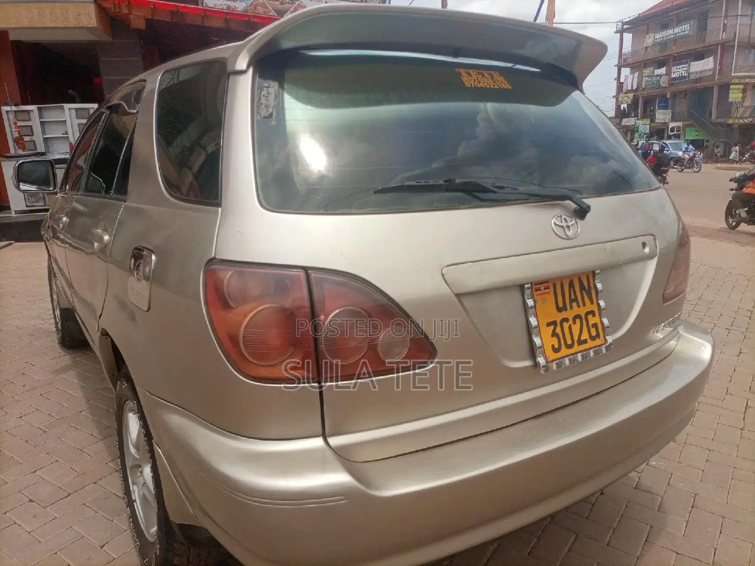 Toyota Harrier 2.2 16V 4WD 1999 Beige