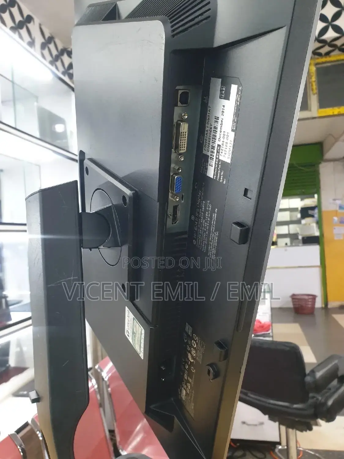 HP 24inch Monitor With DP, VGA and DVI Ports
