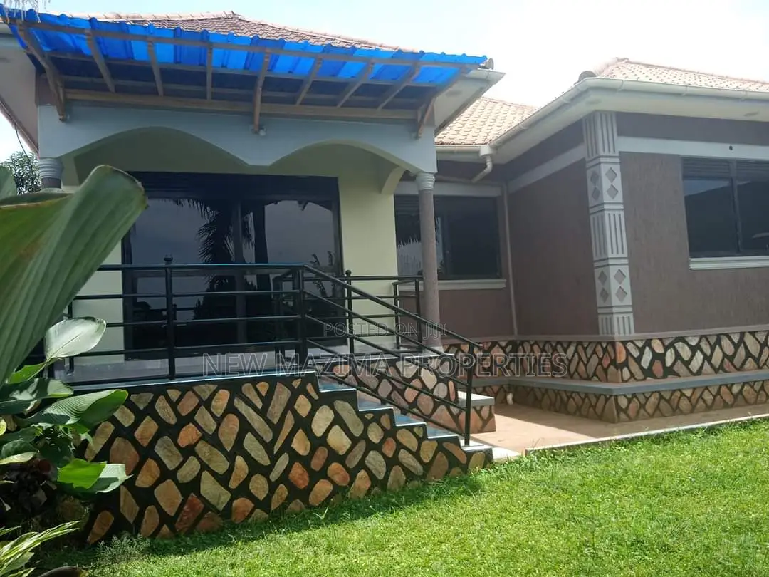 3bdrm Bungalow in Matuga Town, Division A for sale