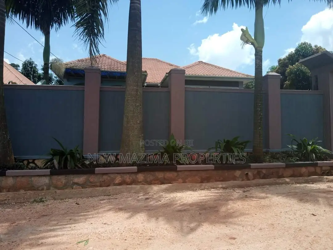 3bdrm Bungalow in Matuga Town, Division A for sale