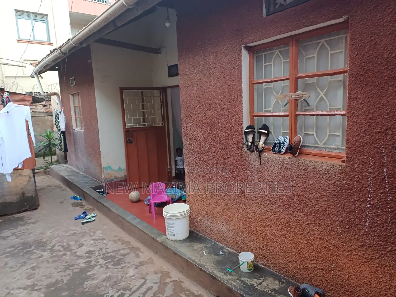 3bdrm House in Konge Buziga, Division A for sale
