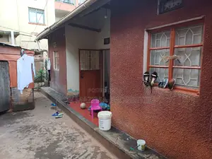 3bdrm House in Konge Buziga, Division A for sale
