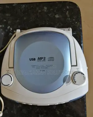 TOSHIBA Portable FM | AM | USB | CD | AUX Digital Radio