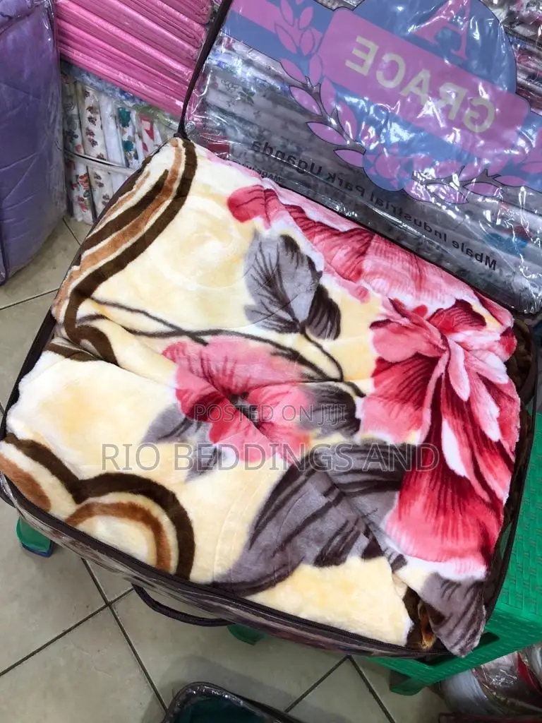 Woolen Soft Blanket 5x6 and 6x6