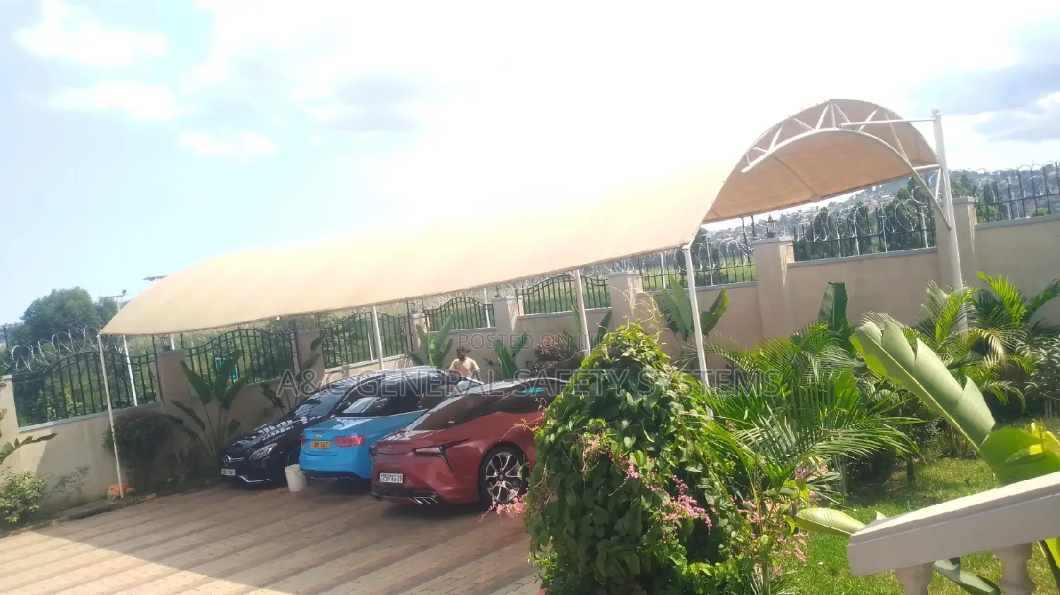Carports Parking 3 Cars Water and Sunproof