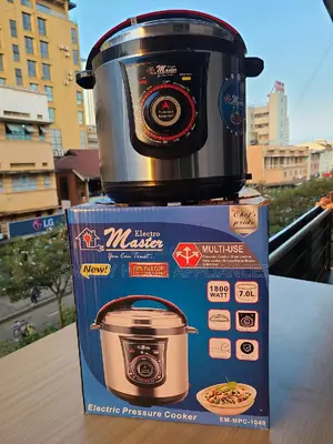 Brand New Electro Masters Multi Use Pressure Cooker