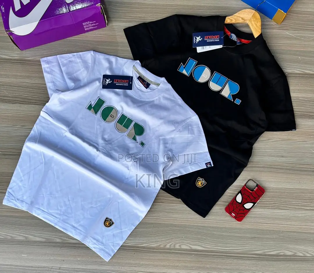 T-Shirts Round Neck Plain Colour