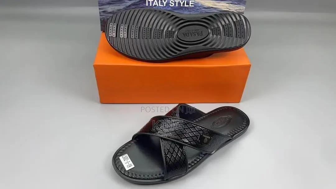 Afrique Leather Sandals