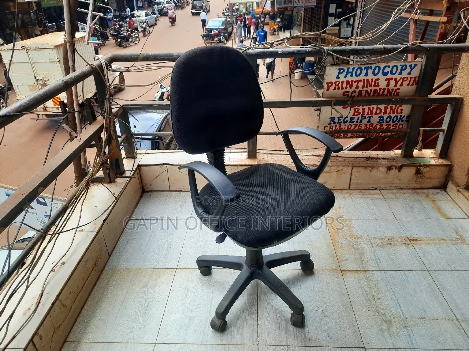 Adjustable Secretarial Chair
