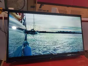 It's Lg Tv 32"Inch With Free to Air Deconder