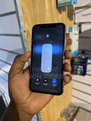 Apple iPhone 11 64 GB Purple