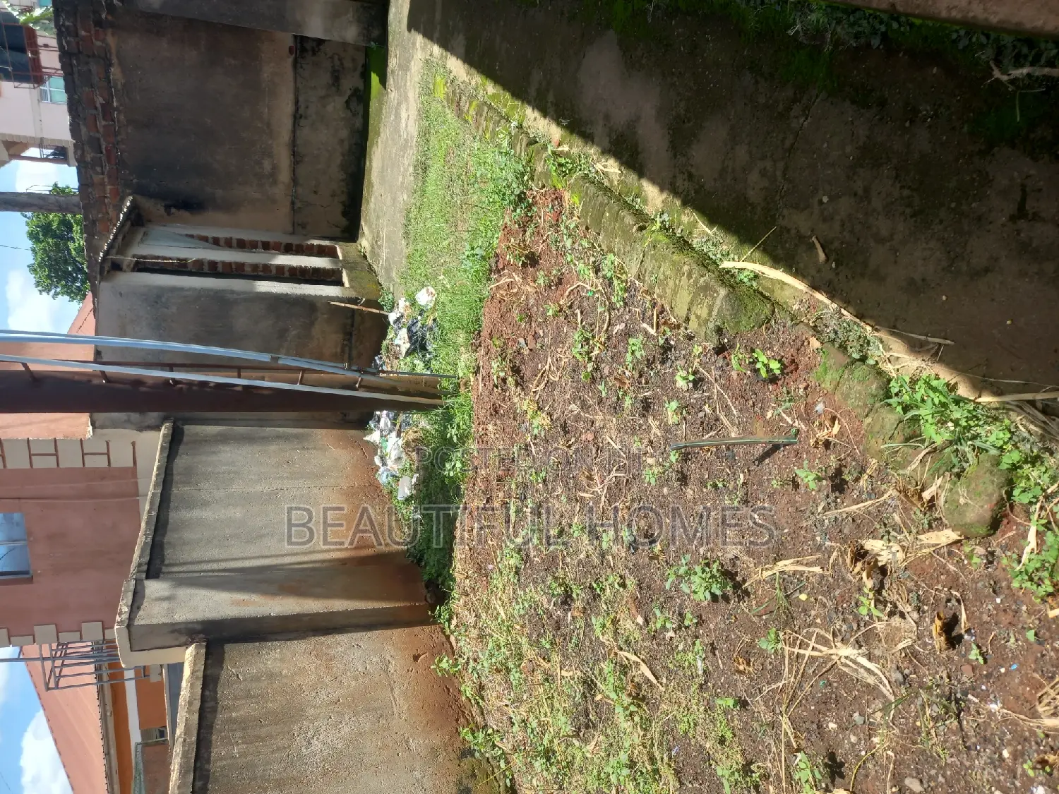 Furnished 4bdrm House in Kyaliwajjara Mbalwa, Kira for sale