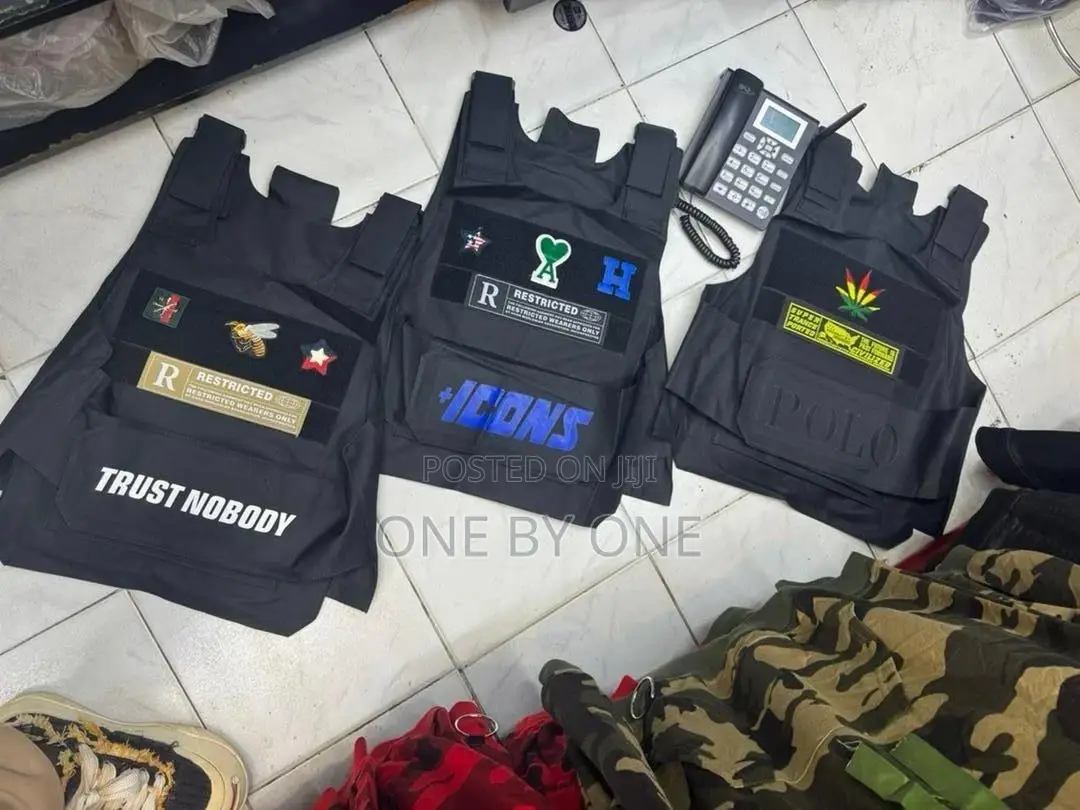Men's Fashion Tactical ICONS Vest Jacket Vest
