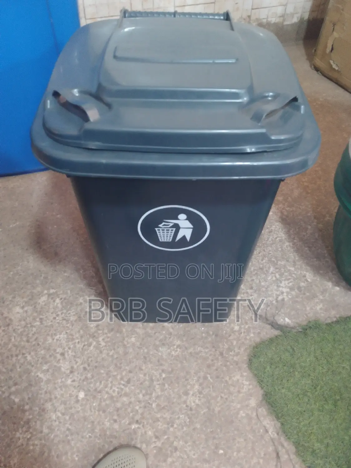 Dustbin 240 Ltrs