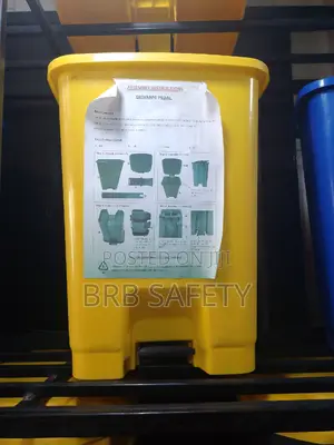 Dustbin With Step On.