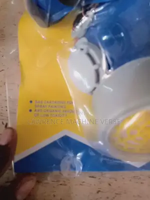 Single Nose Masks, Gas Cartridge