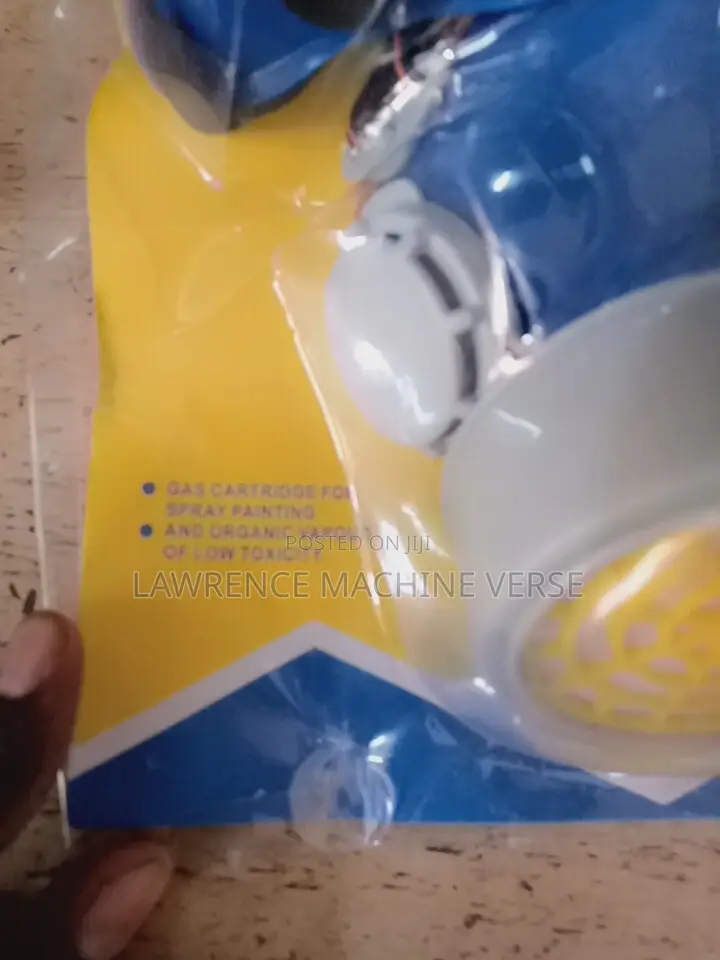 Single Nose Masks, Gas Cartridge