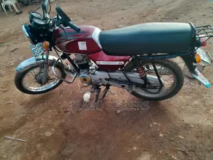 Bajaj Boxer 100 2020 Red