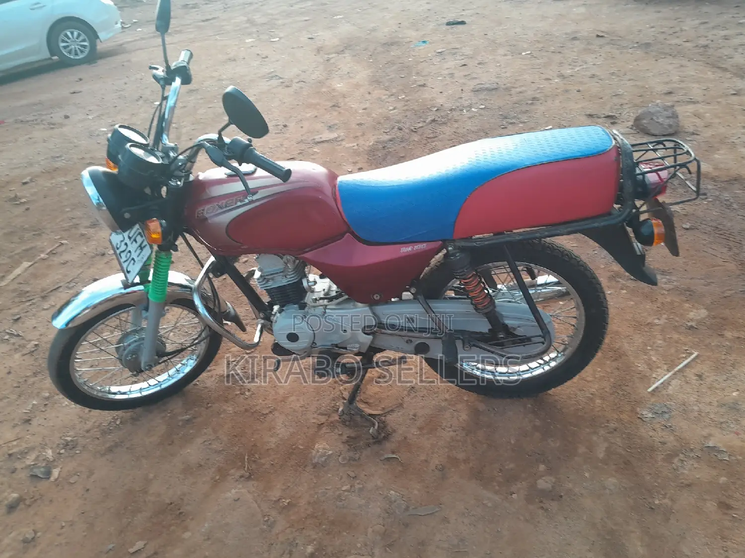New Bajaj Boxer 100 2023 Red