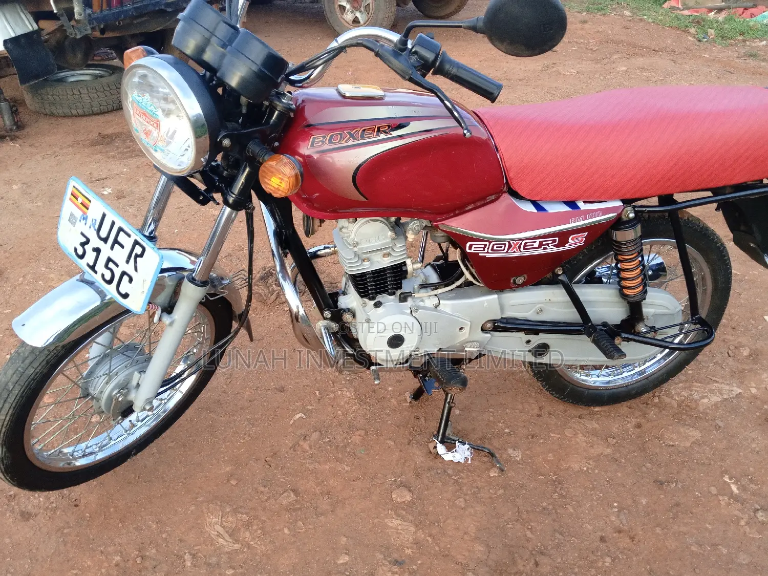 Bajaj Boxer 100 2022 Red