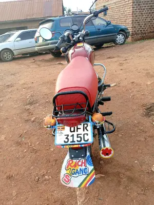Bajaj Boxer 100 2022 Red