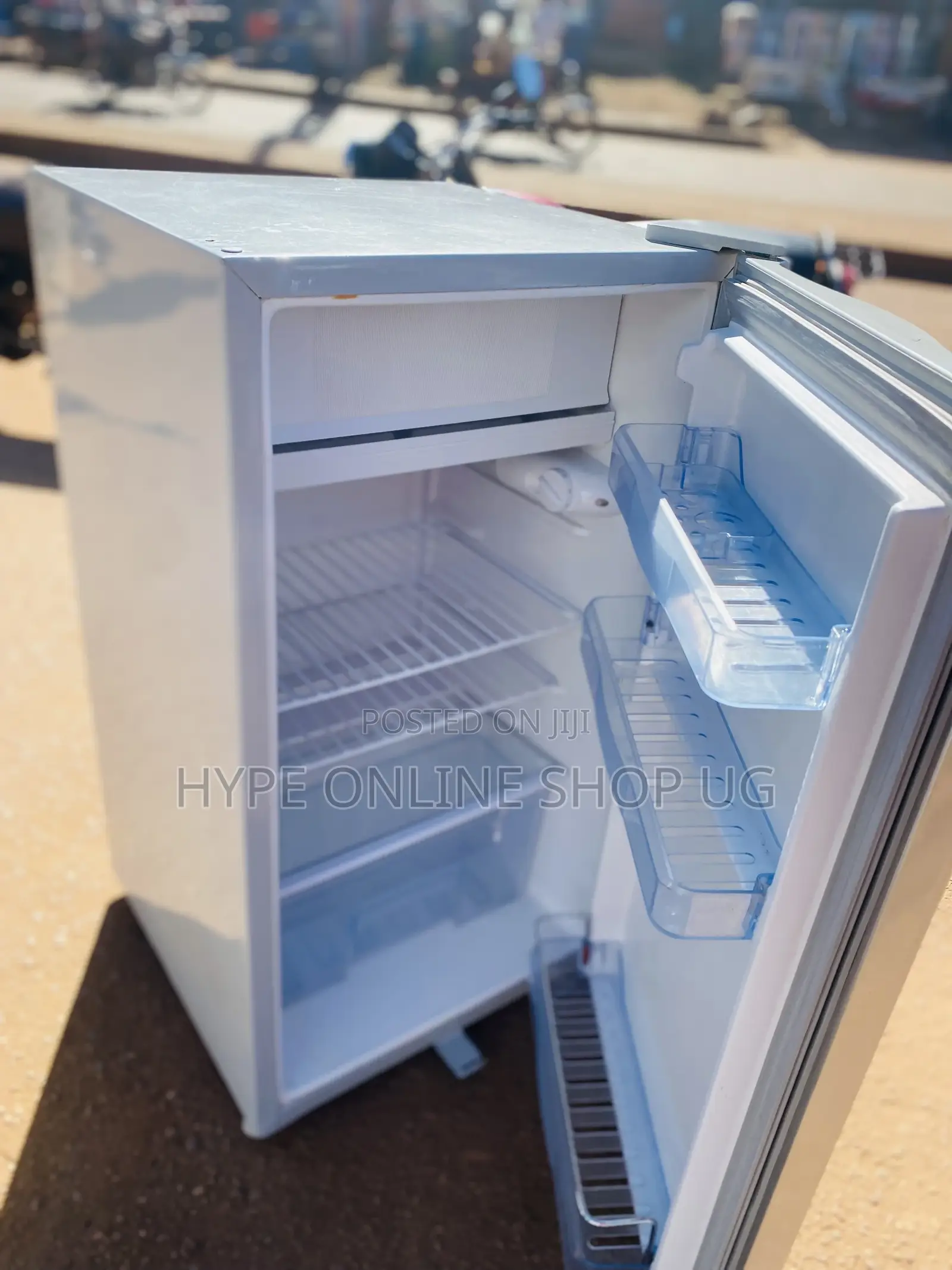 Adh Single Door Fridge 943