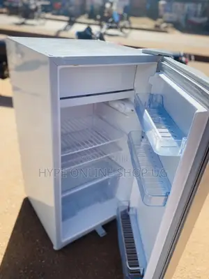 Adh Single Door Fridge 943