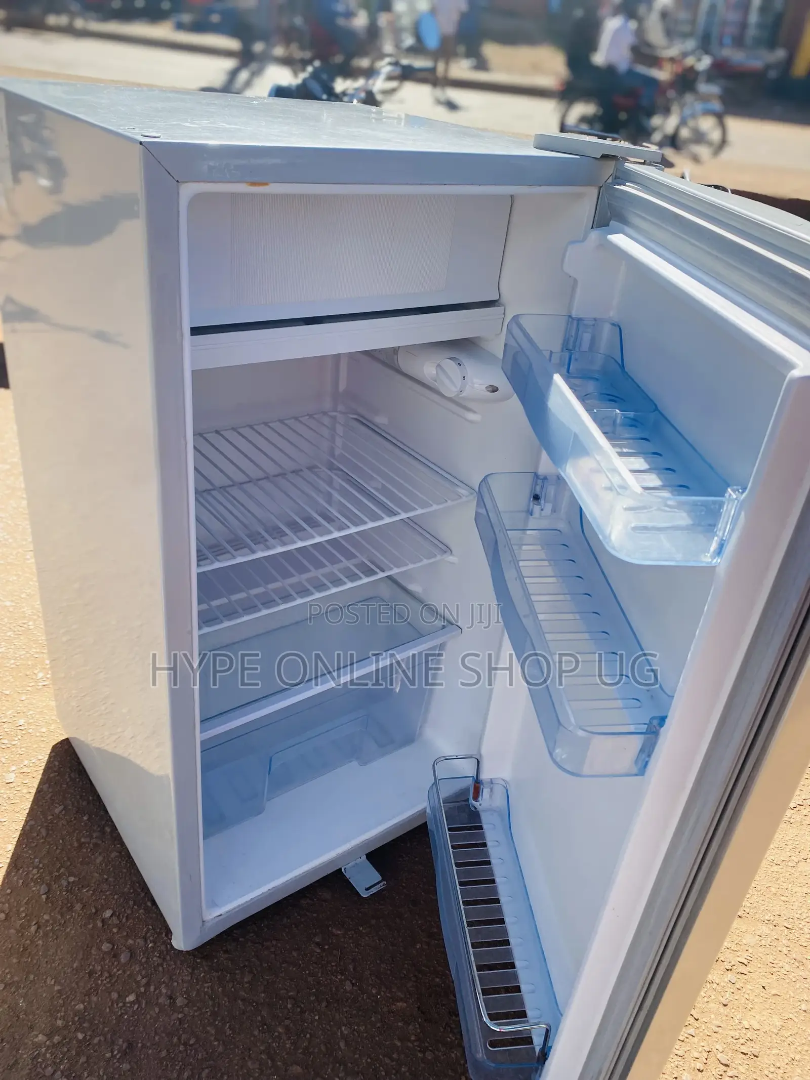 Adh Single Door Fridge 943