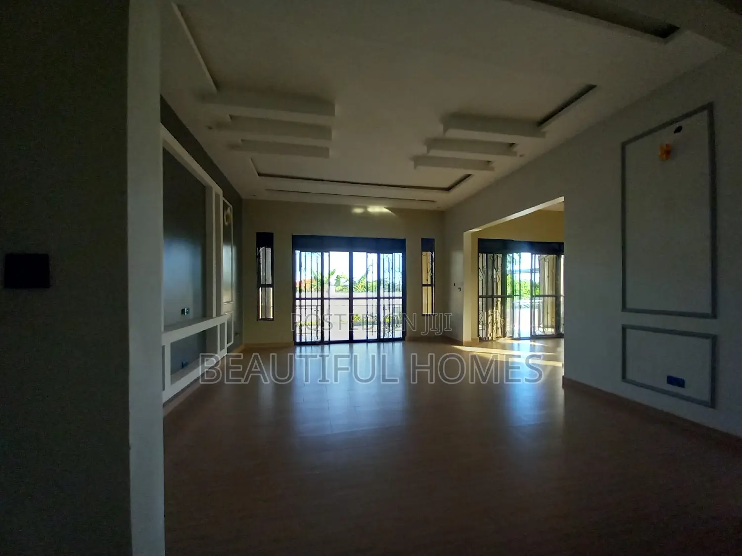 Furnished 5bdrm House in Kira, Central Division for sale