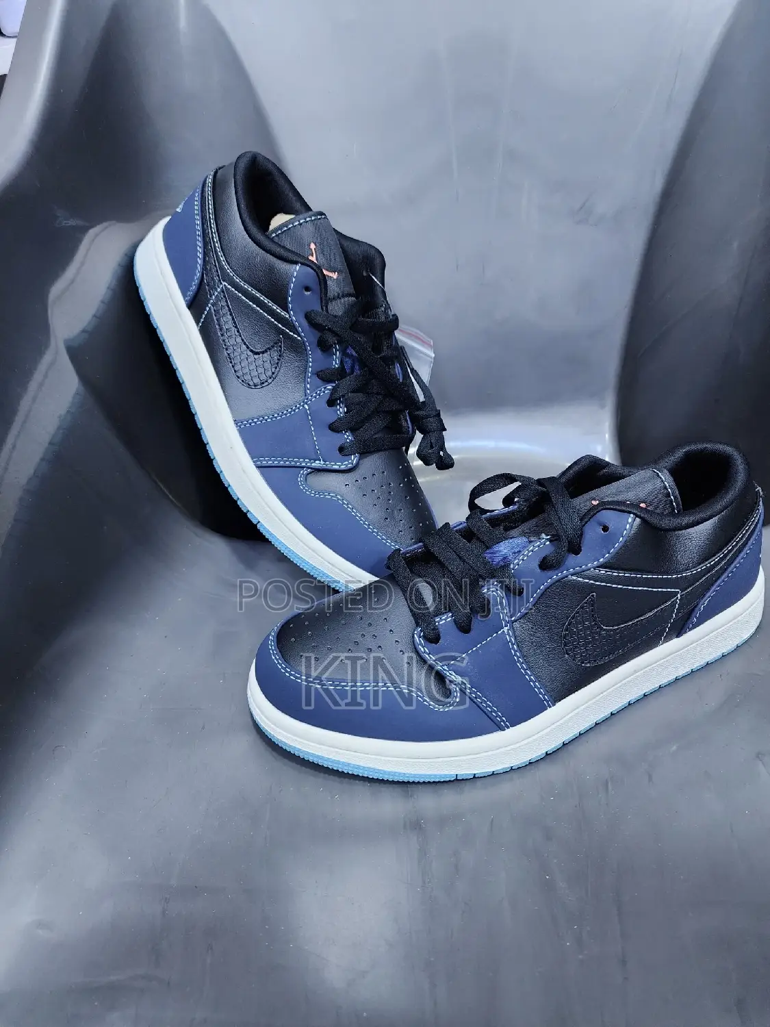 Nike SB Dunk Low Otomo Katsuhiro