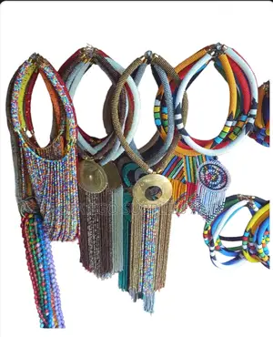 African Art Necklaces for Ladies
