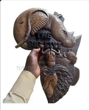 Wooden Art Pieces