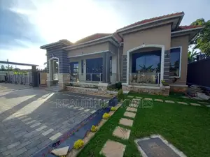 Furnished 5bdrm Bungalow in Kira Mamerito Road for sale