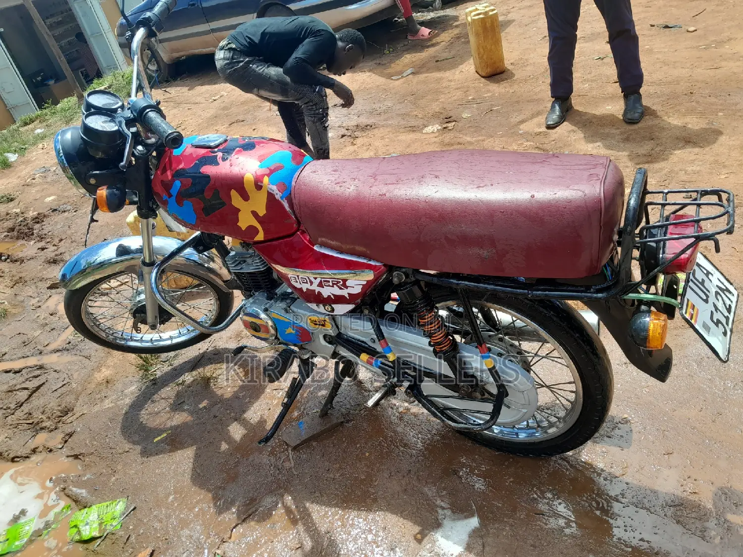 Bajaj Boxer 100 2022 Red