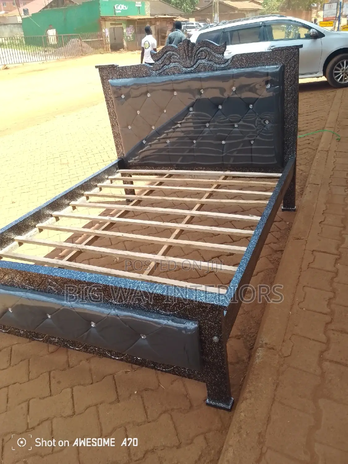 5x6 Leather Bed Gray W1