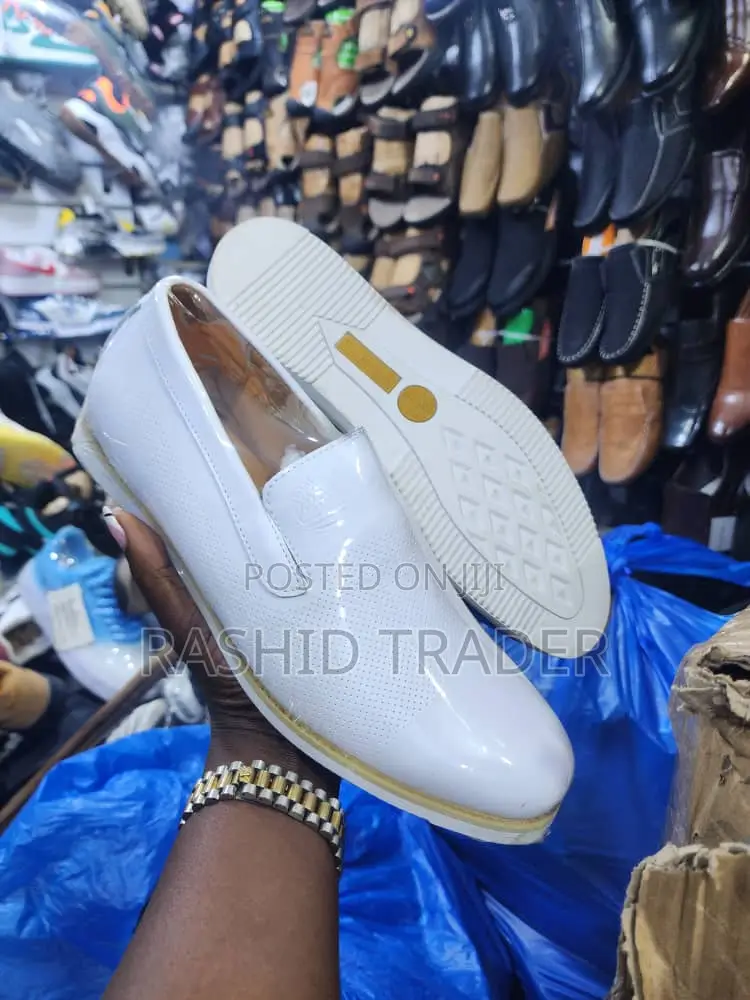 Men's White Shoes