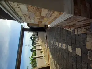 Furnished 5bdrm House in Kira for sale
